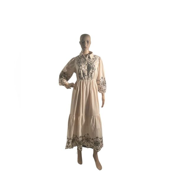 DressNaoo Women’s Size M Navy/Ivory Sleeve and Collar embroidery Detail Dress - Picture 1 of 14